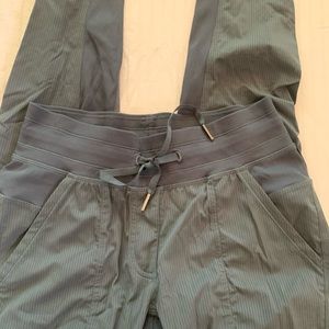 Blue green lululemon pants